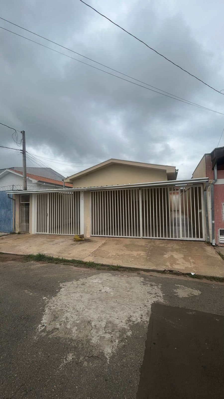 Casa geminada no Parque Novo Mundo – Limeira/SP